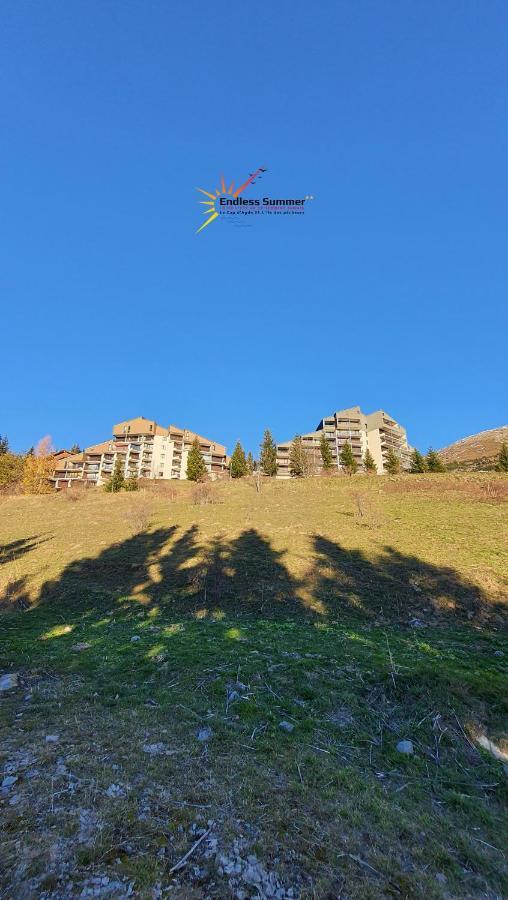 Apartment 05 Honore 1500, Vue Montagne Et Lac, 2 Personnes, Serie Anthracite Netflix *